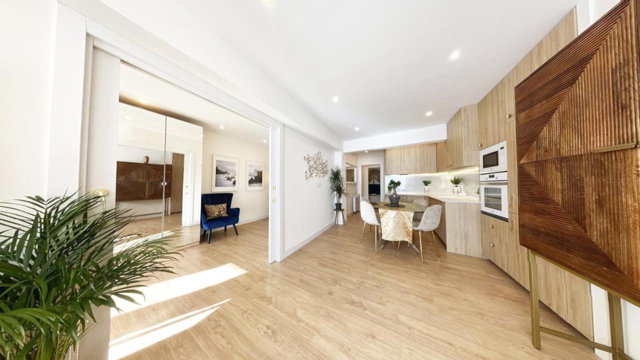 Miramar Luxurious Flat, 3 Double Rooms, Free Parking, Terrace, Completely New San Sebastián Eksteriør bilde
