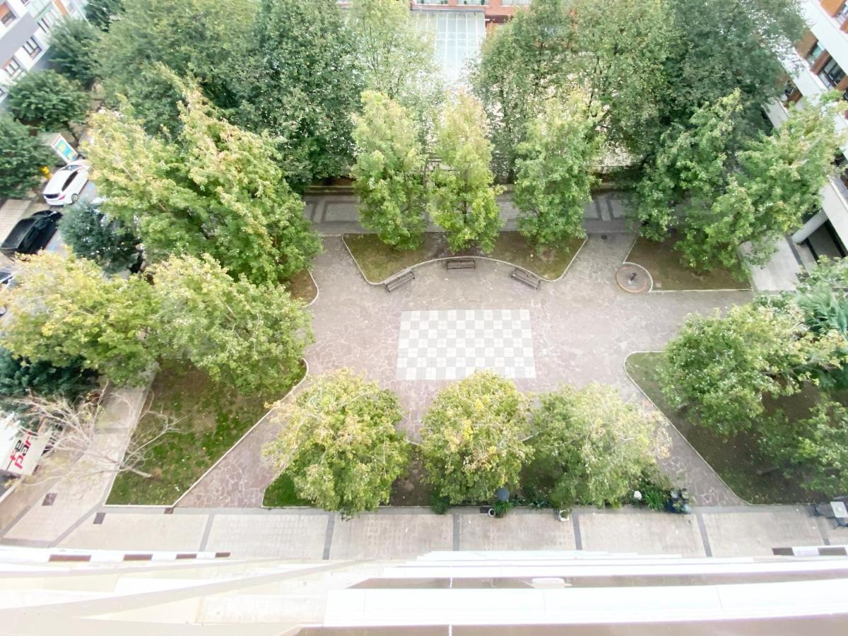 Miramar Luxurious Flat, 3 Double Rooms, Free Parking, Terrace, Completely New San Sebastián Eksteriør bilde