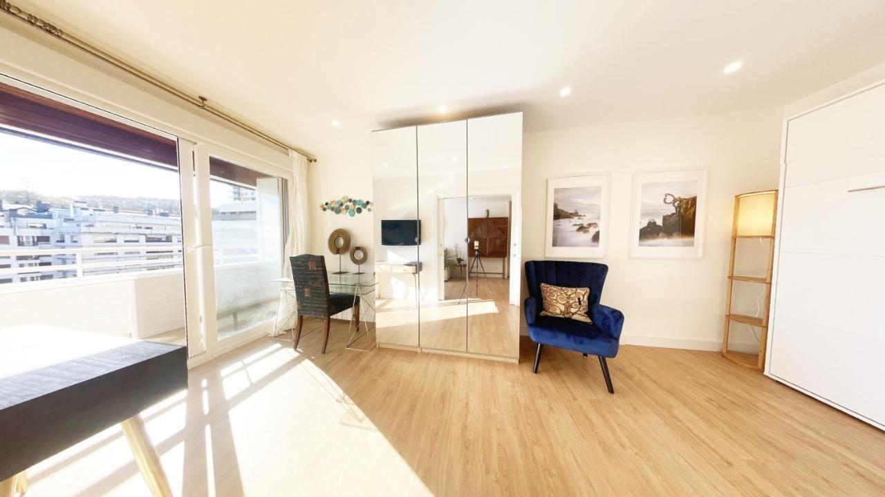 Miramar Luxurious Flat, 3 Double Rooms, Free Parking, Terrace, Completely New San Sebastián Eksteriør bilde